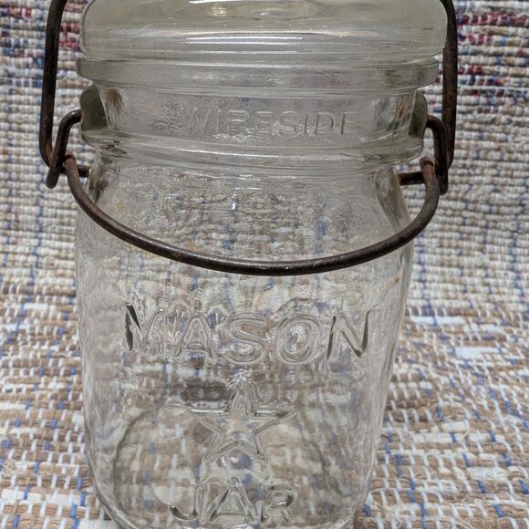 Mason Star Jar, Pint with Wire Clasp - Picture 2 of 9